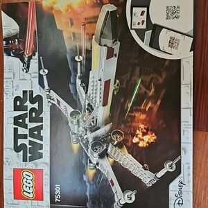 Lego Star Wars 75301 BRAND NEW